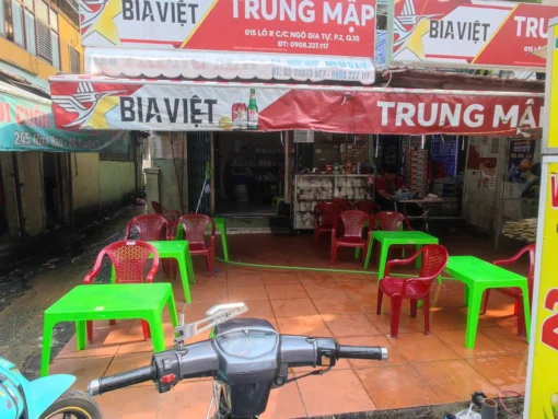 Trạm sạc trung mập